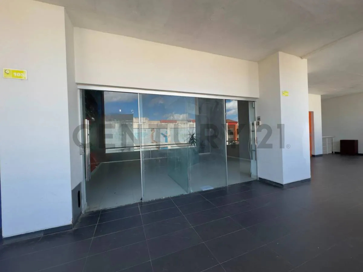 Foto 2 de local comercial en venta en el open mall del urubo