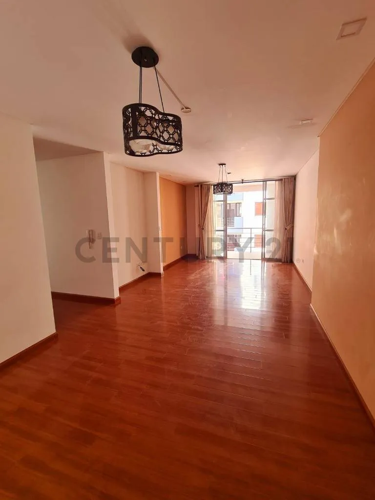 Foto 18 de Venta Departamento Amplio de 3 Dormitorios Mas Garage y Baulera