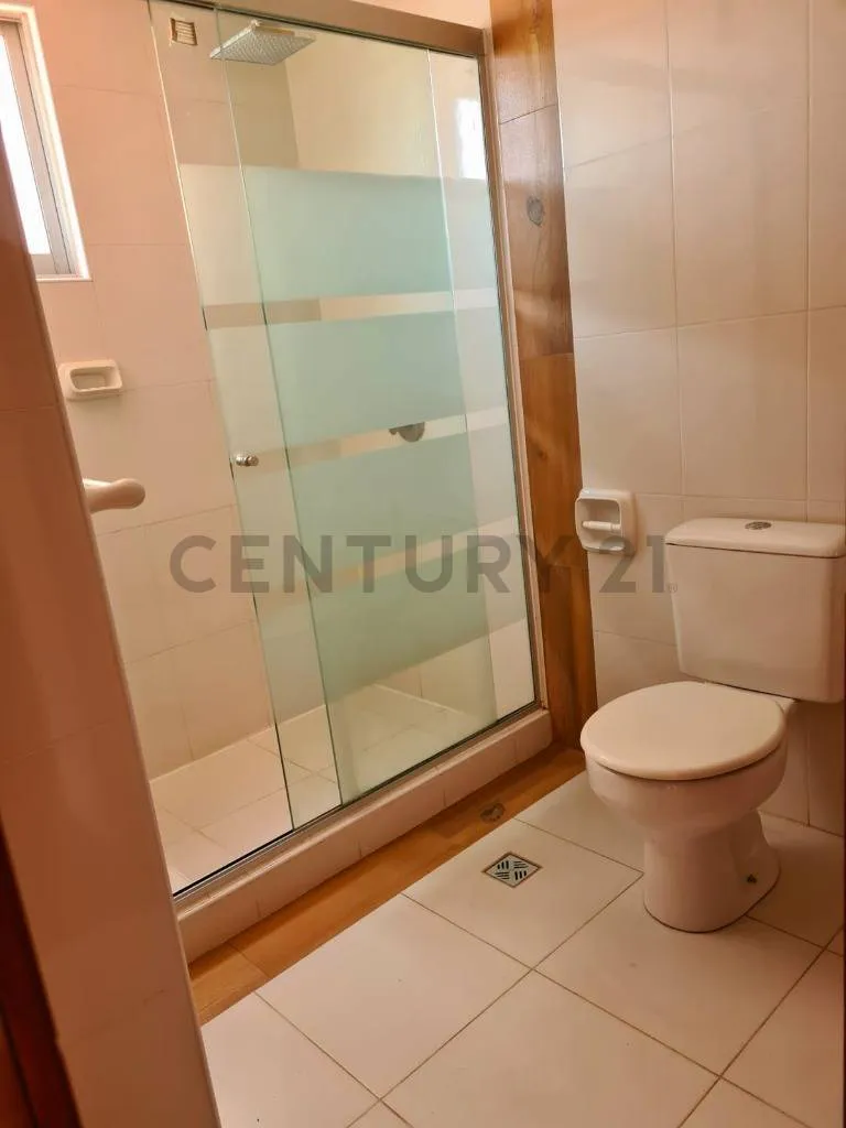 Foto 9 de Venta Departamento Amplio de 3 Dormitorios Mas Garage y Baulera