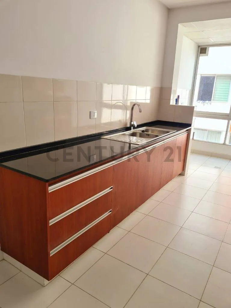 Foto 14 de Venta Departamento Amplio de 3 Dormitorios Mas Garage y Baulera