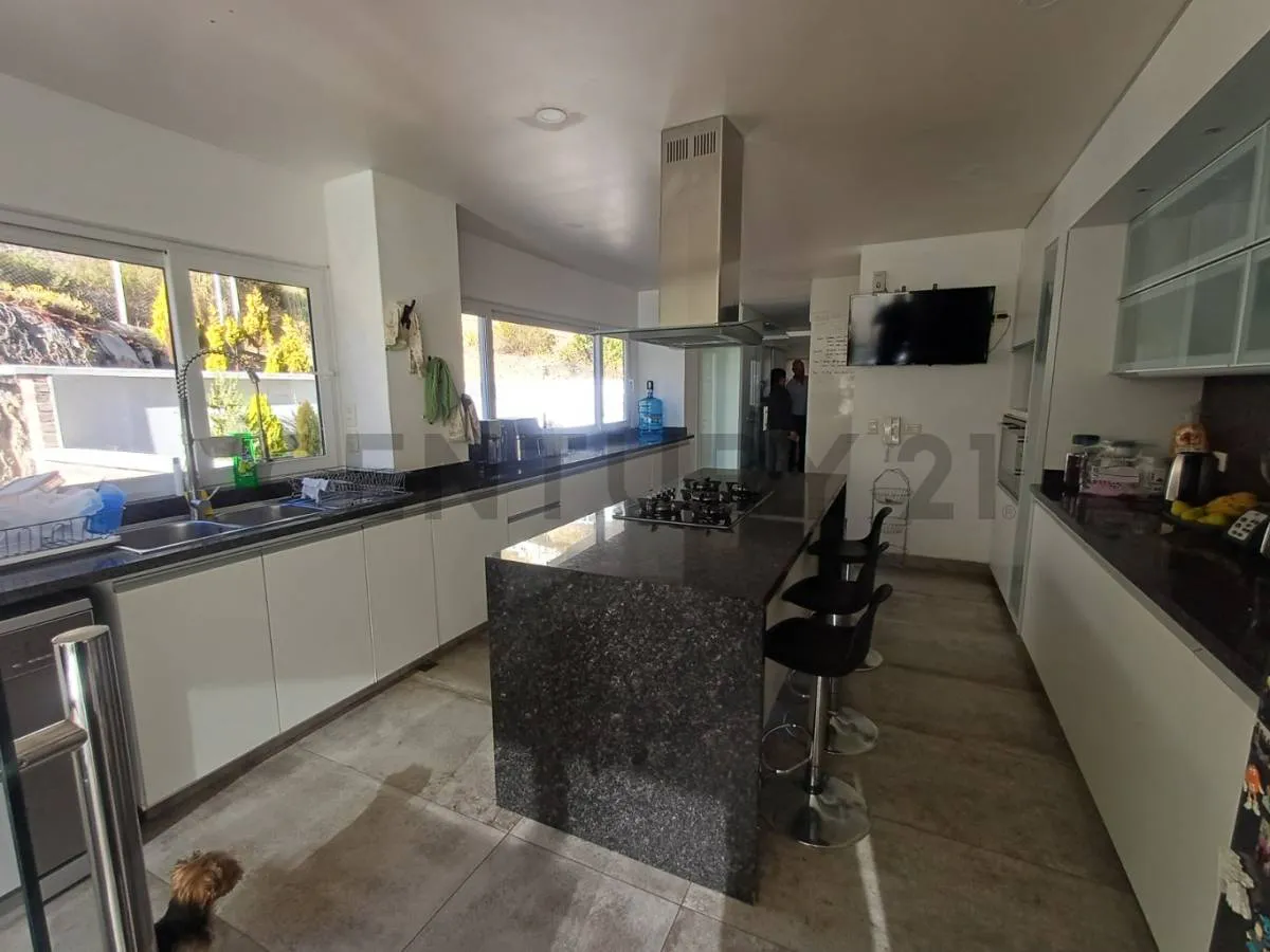 Foto 5 de Casa EN ALQUILER en condominio Cerrado