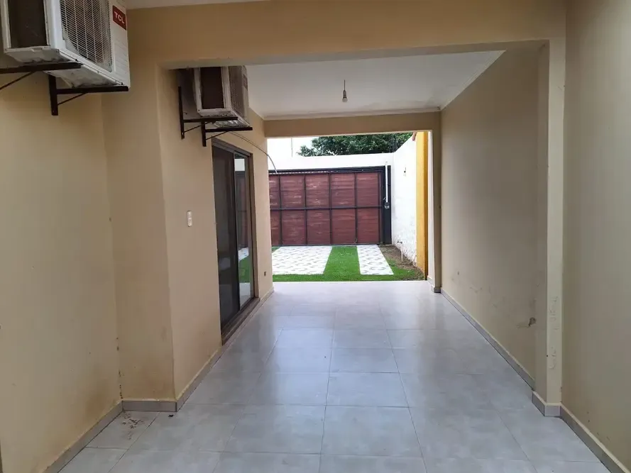 Foto 8 de Casa en Anticretico Urbanización Alemana - Zona Norte