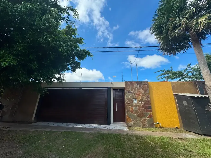 Foto 1 de Casa en Anticretico Urbanización Alemana - Zona Norte