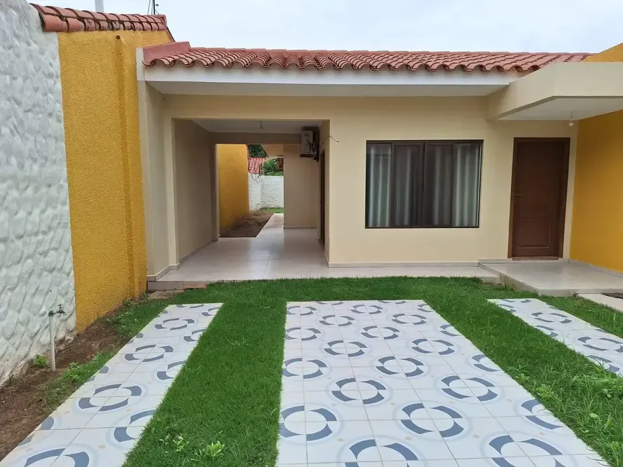 Foto 4 de Casa en Anticretico Urbanización Alemana - Zona Norte