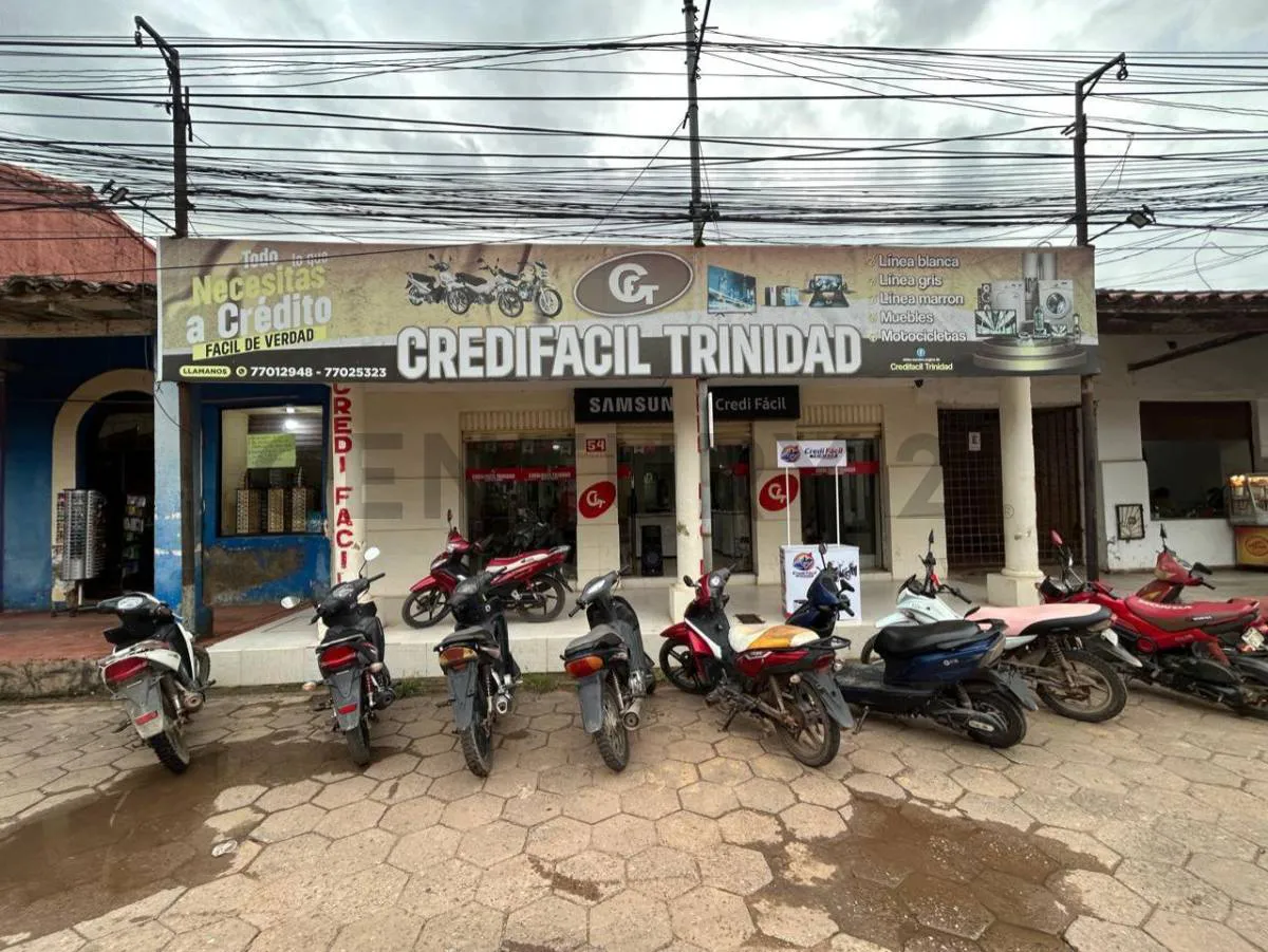 Foto 1 de local comercial céntrico