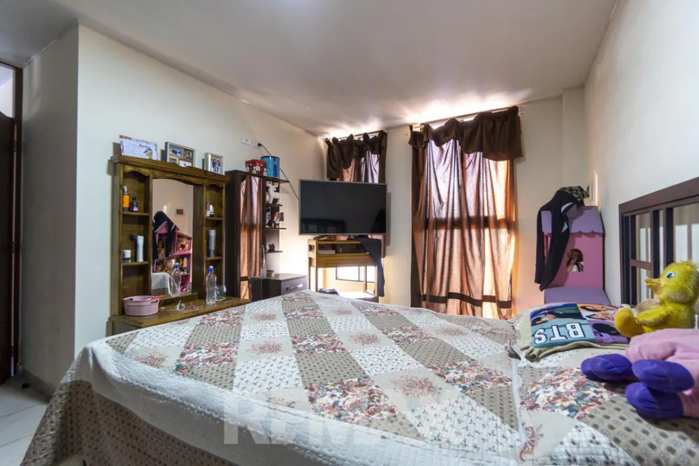 Foto 6 de Casa amplia con espacios comerciales