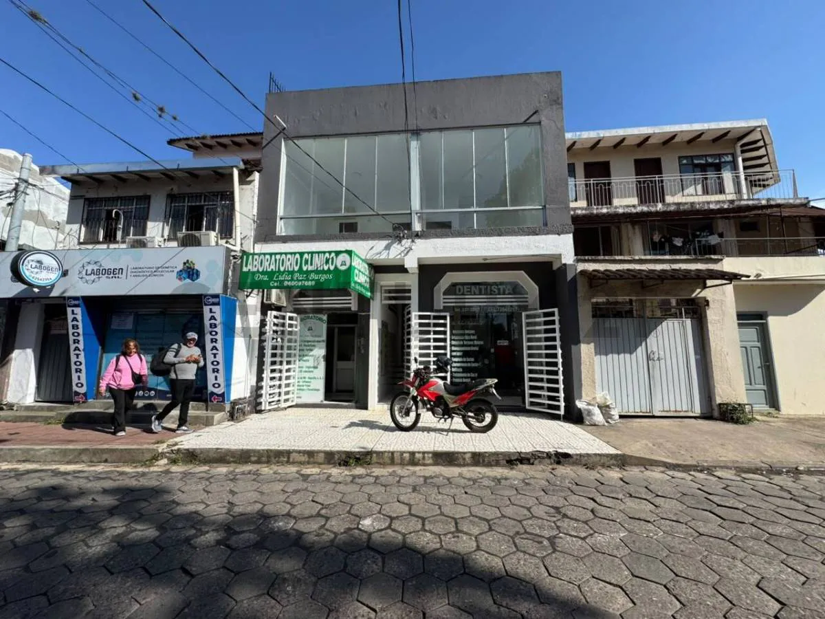 Foto 1 de Casa en Alquiler para Consultorios Medicos o Clinica Estetica, Afines