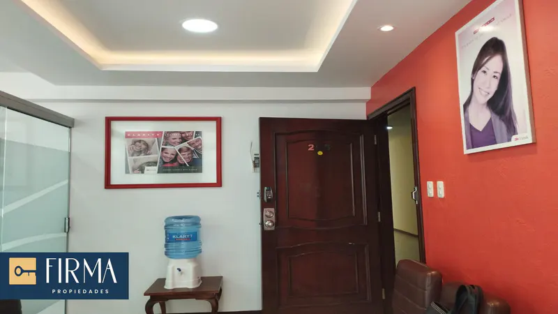 Foto 7 de Compra Este Consultorio Dental Amoblado y Equipado en Calacoto