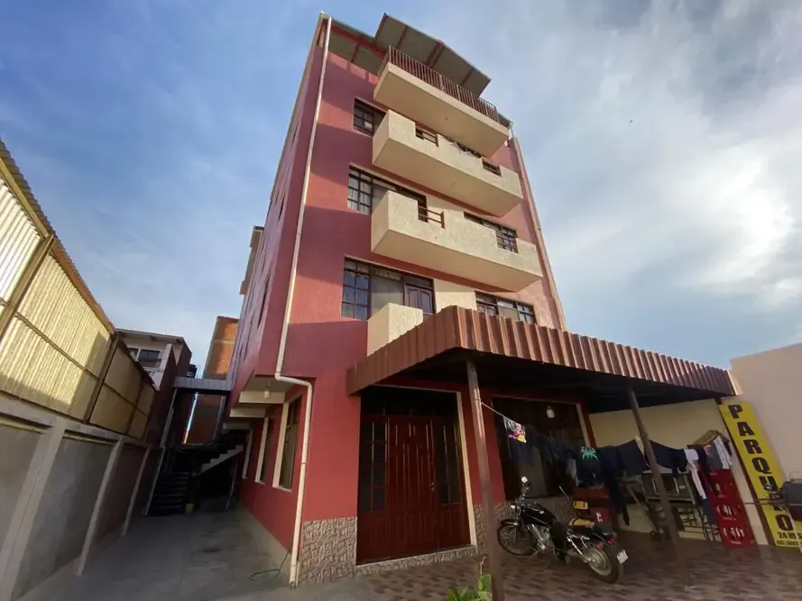 Foto 1 de Edificio Comercial en Venta Zona Coña Coña