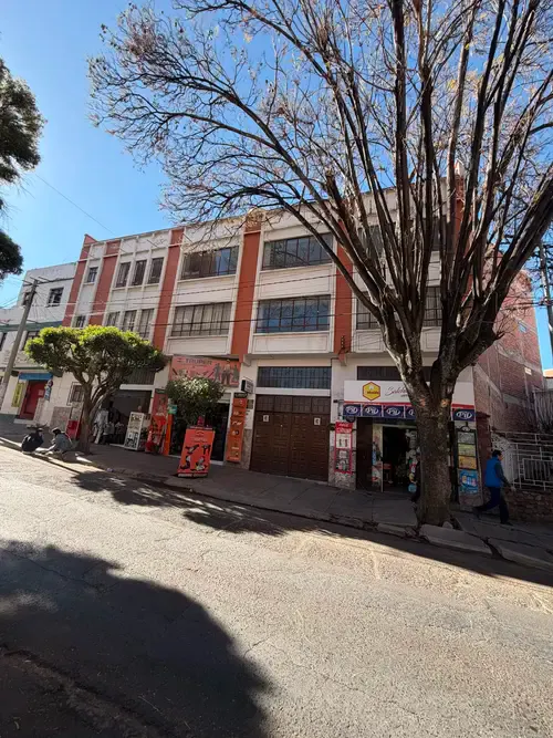 Foto 1 de Oficinas en alquiler