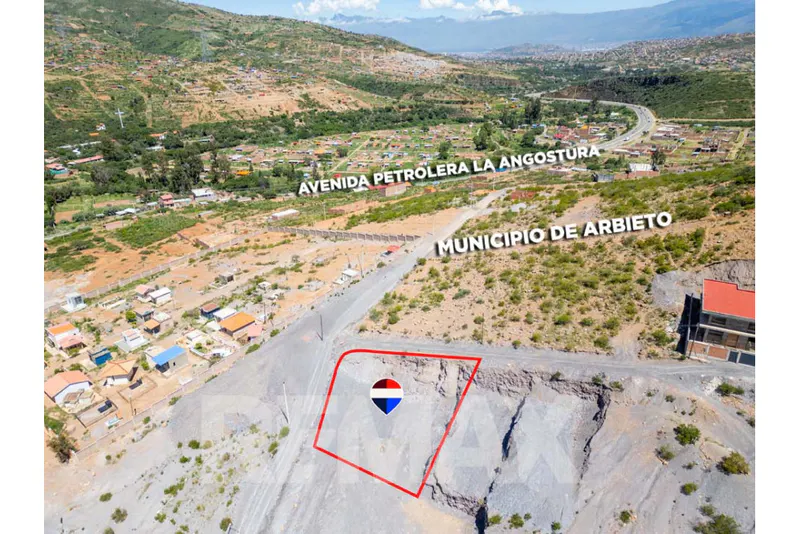 Foto 7 de Lote en venta – Urb. Gavina | Zona Angostura