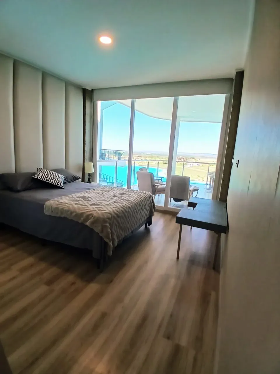 Foto 1 de Departamento en venta Mar adentro - Urubó
