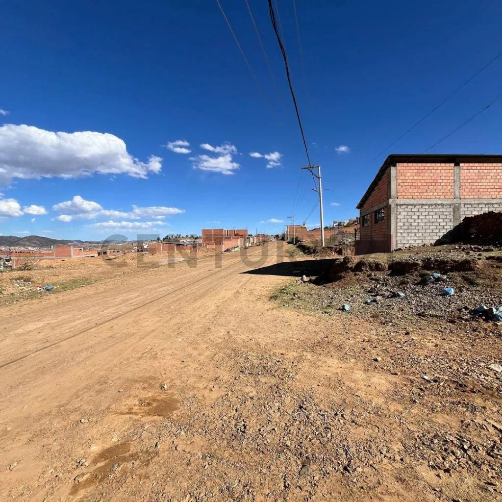 Foto 5 de Lote Doble Frente en Venta