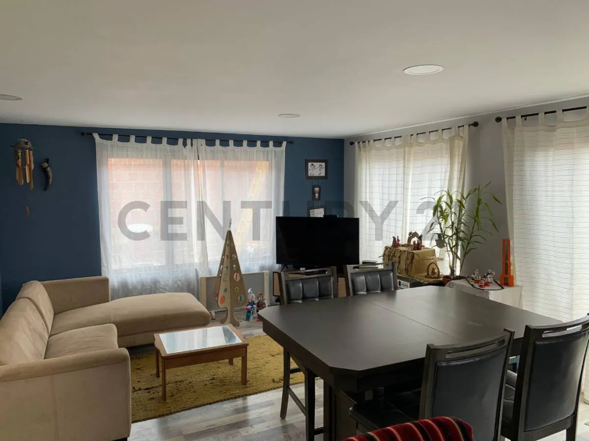 Foto 2 de Linda y espaciosa casa en alquiler, Lejos del Bullicio de La Ciudad