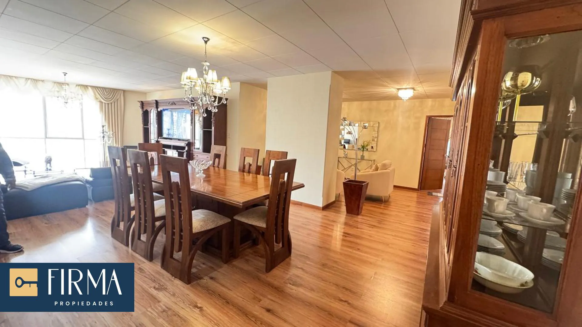 Foto 5 de Compra Tu Departamento en Av. 6 de Agosto