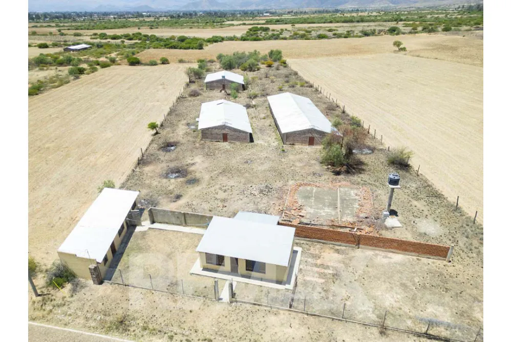 Foto 3 de Granja en Venta Cliza