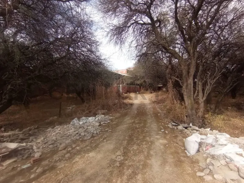 Foto 8 de En Alquiler Amplio Terreno con Tinglado en Zona Morros Blancos