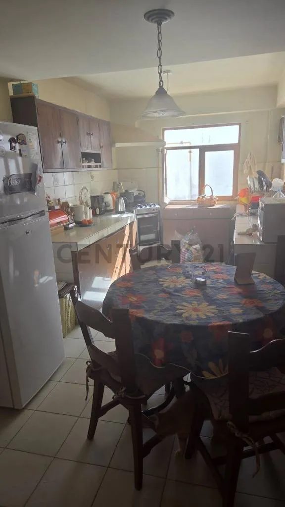 Foto 4 de Hermosa casa amplia y céntrica en venta
