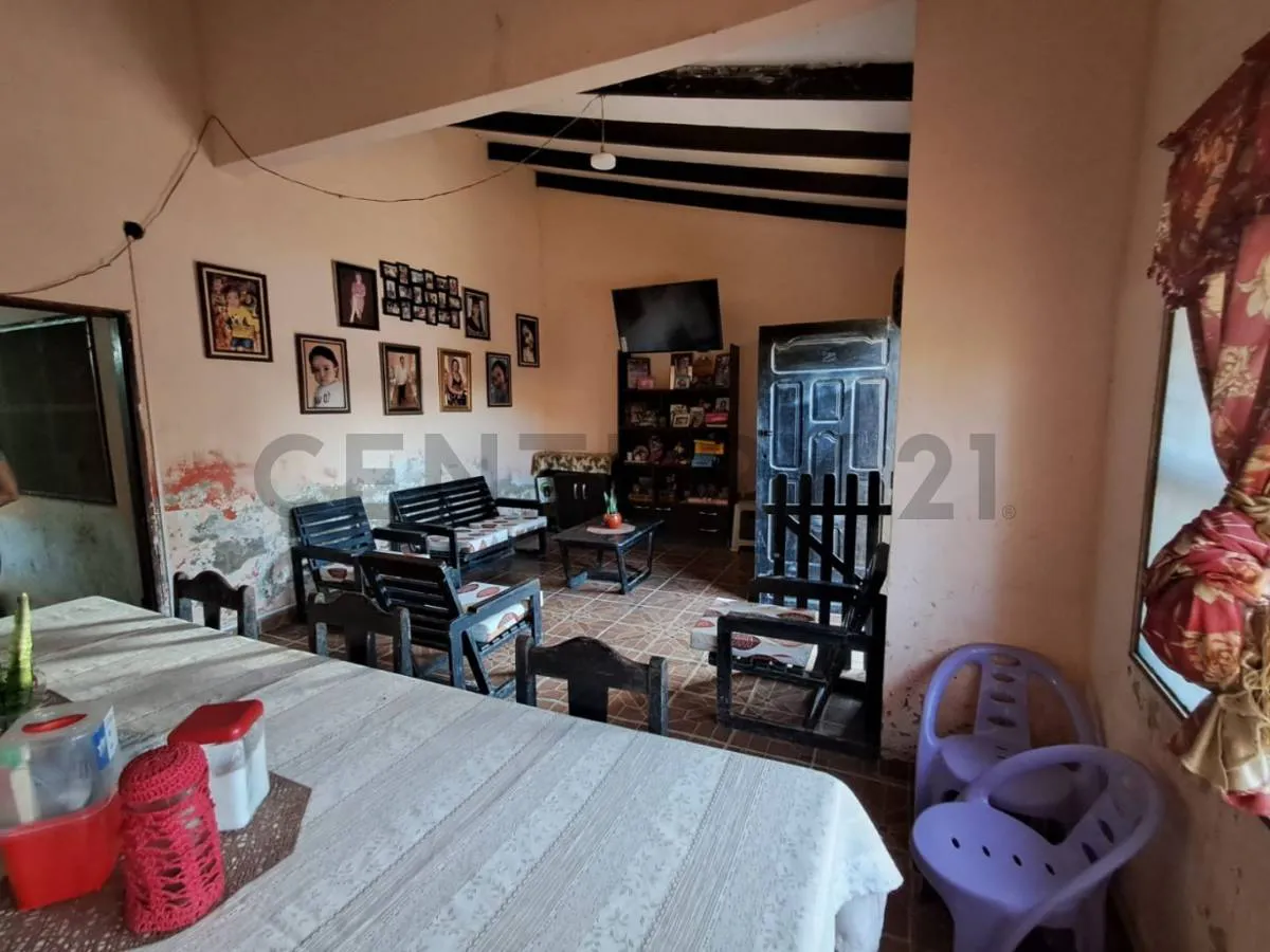 Foto 4 de Casa en Venta en zona de crecimiento y comercial