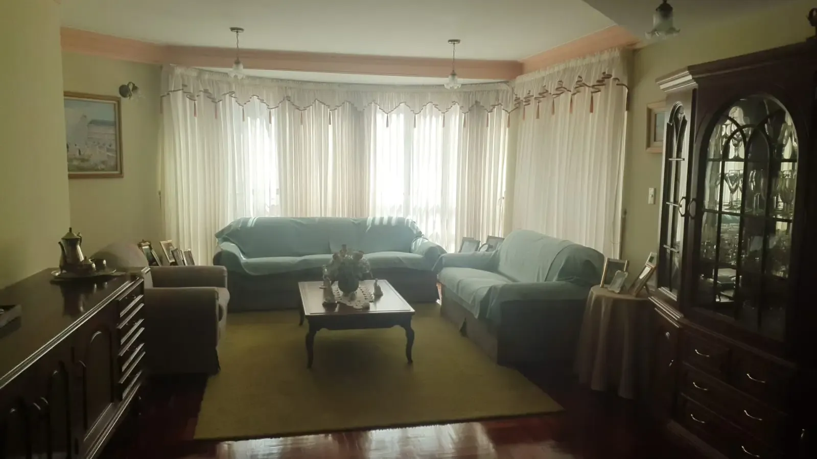 Foto 4 de Departamento en venta de 3 dormitorios en Achumani