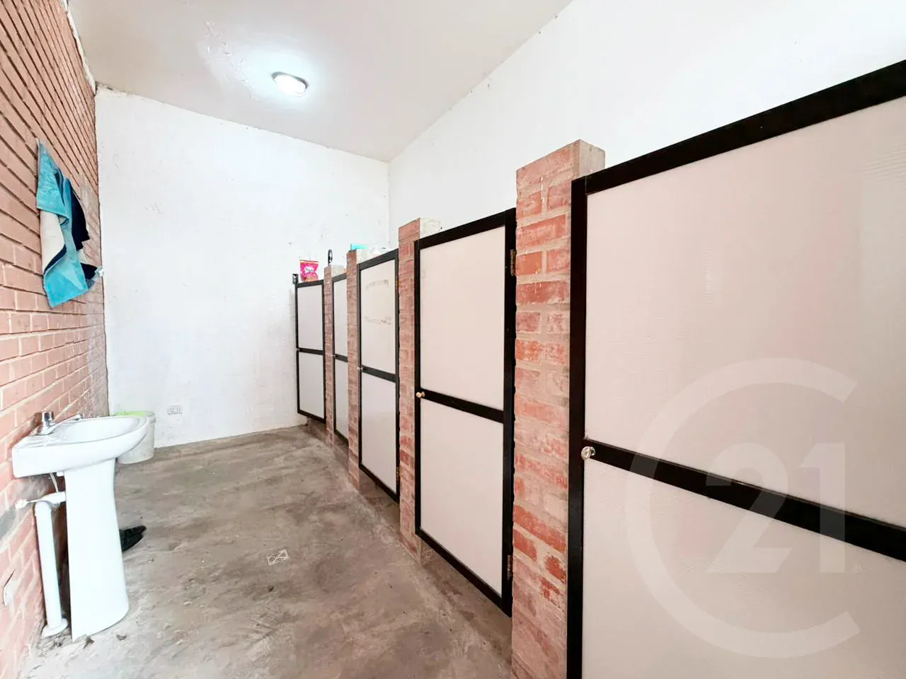 Foto 6 de Galpón con oficinas en venta en Zona Norte