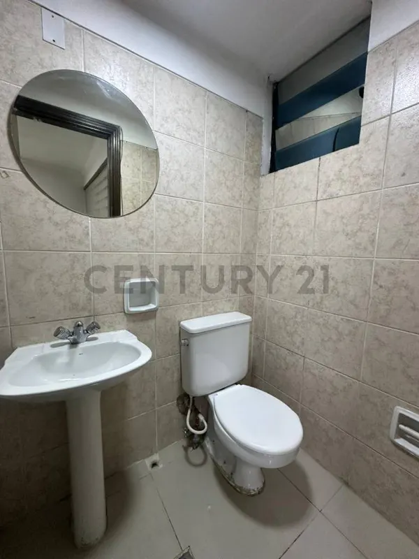 Foto 12 de Consultorio Medico en Venta Clinica Privada Niño Jesus I