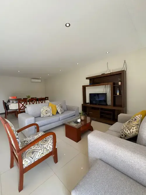 Foto 4 de ✨🏡 Hermosa Casa en Venta en Montero – Sobre Avenida 🏡✨