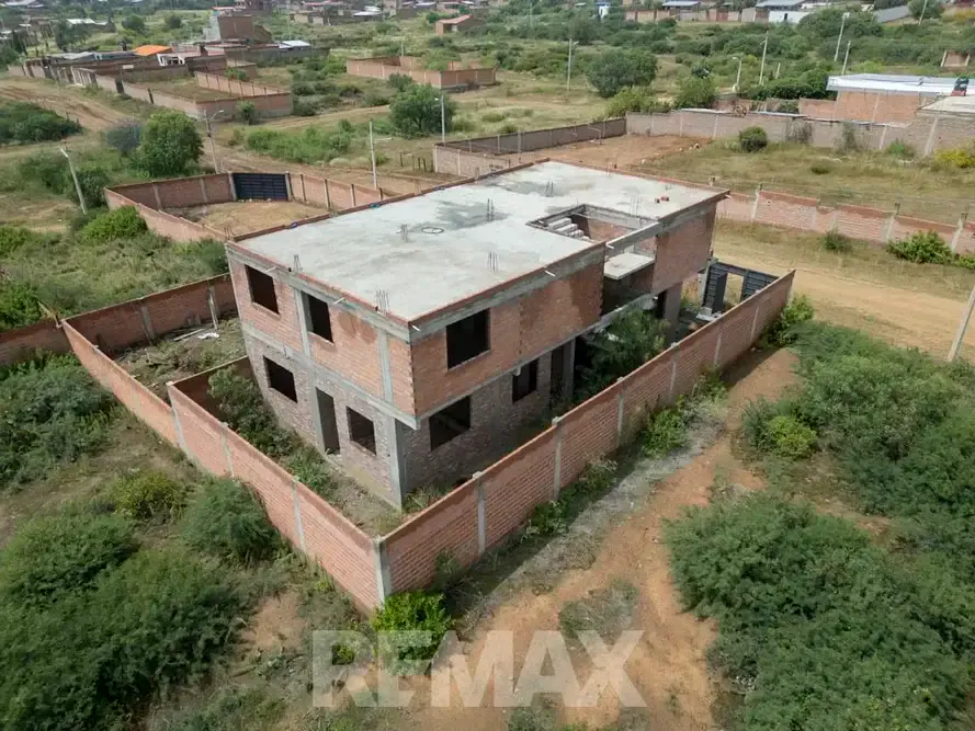 Foto 1 de 🏡 Casa en Venta en Obra Gruesa – El Abra, Sacaba
