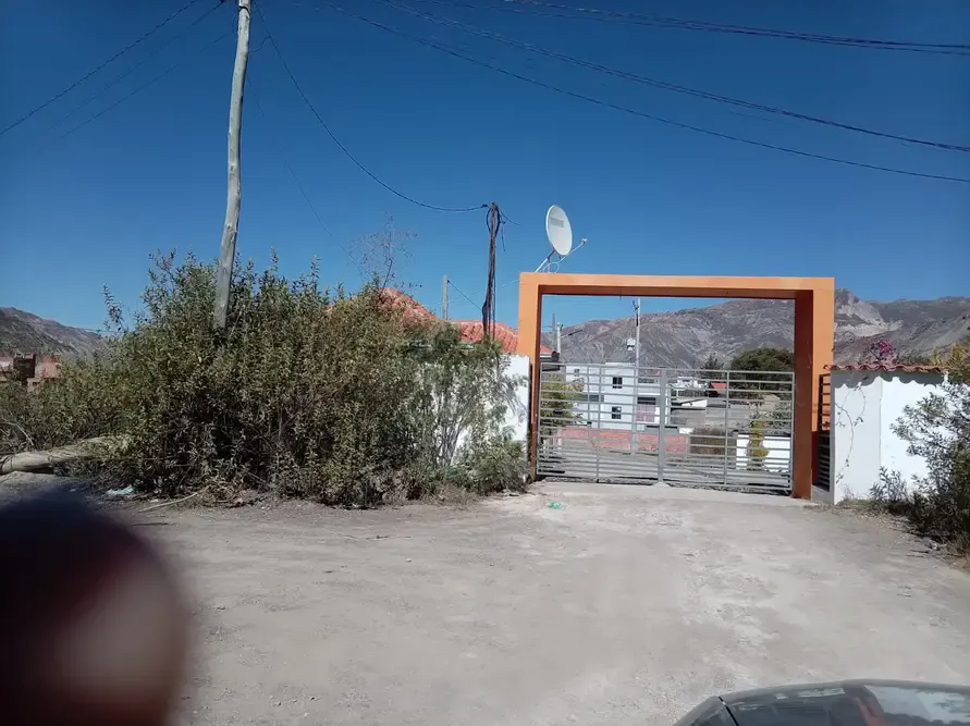Foto 3 de Terreno en venta de 300,6 m² en Mecapaca, ideal para inversión y desarrollo residencial
