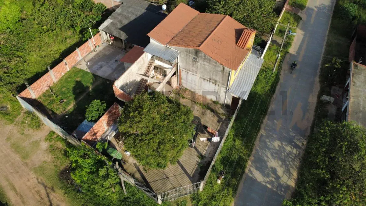 Foto 1 de Casa en venta con 2 tiendas comerciales | Km 16 – La Guardia