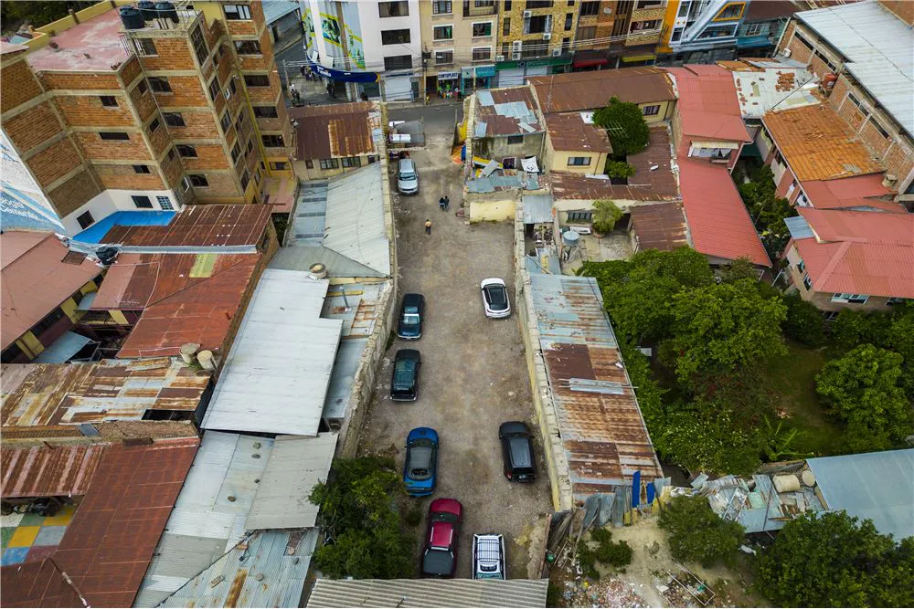Foto 3 de Venta-Terreno Proximo Plaza Bolivar - Quillacollo