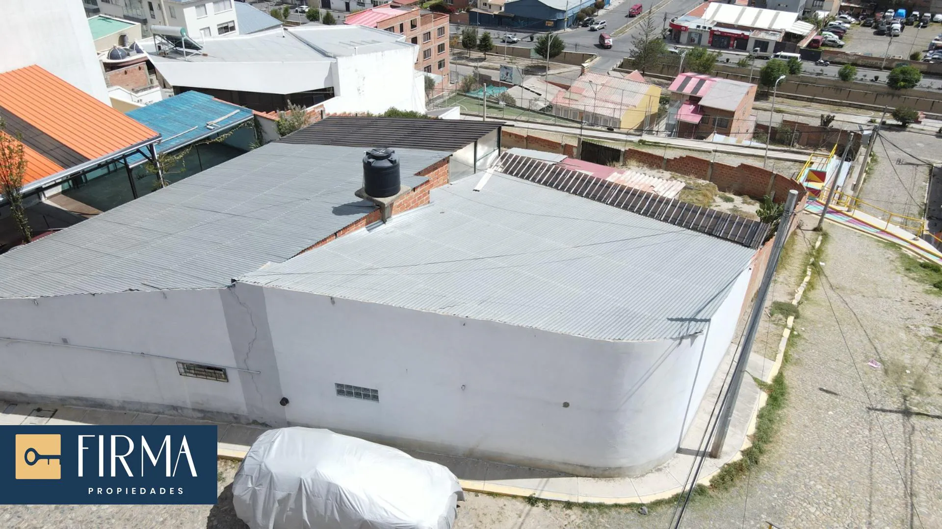 Foto 4 de Compra Esta Casa con Potencial Comercial en La Urbanizacion Los Olivos