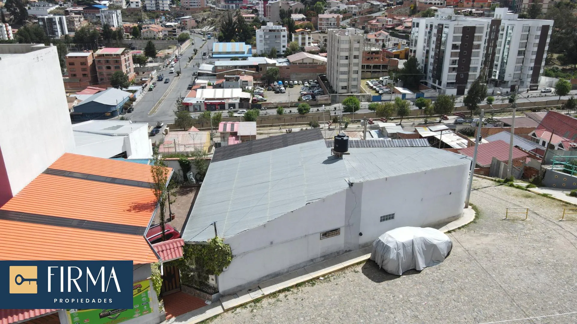 Foto 2 de Compra Esta Casa con Potencial Comercial en La Urbanizacion Los Olivos