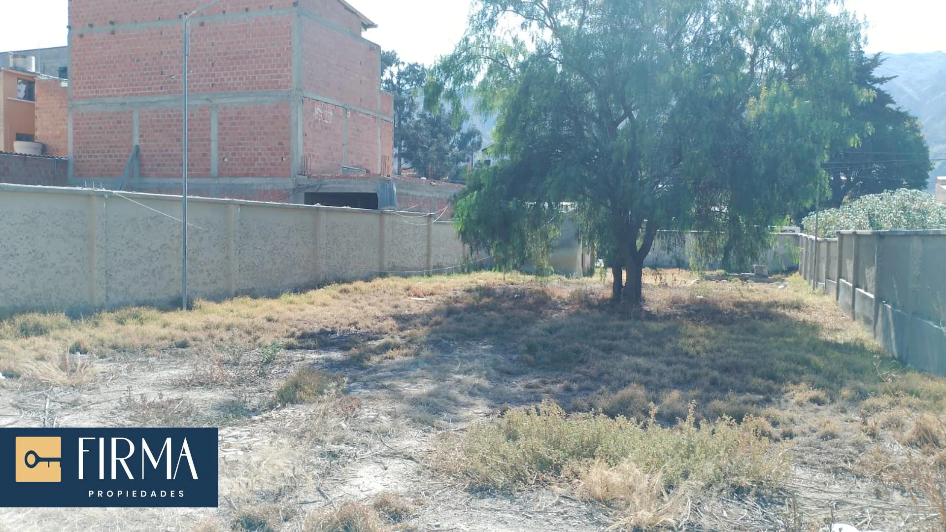 Foto 5 de Alquila Este Terreno con Vivienda en Mallasa