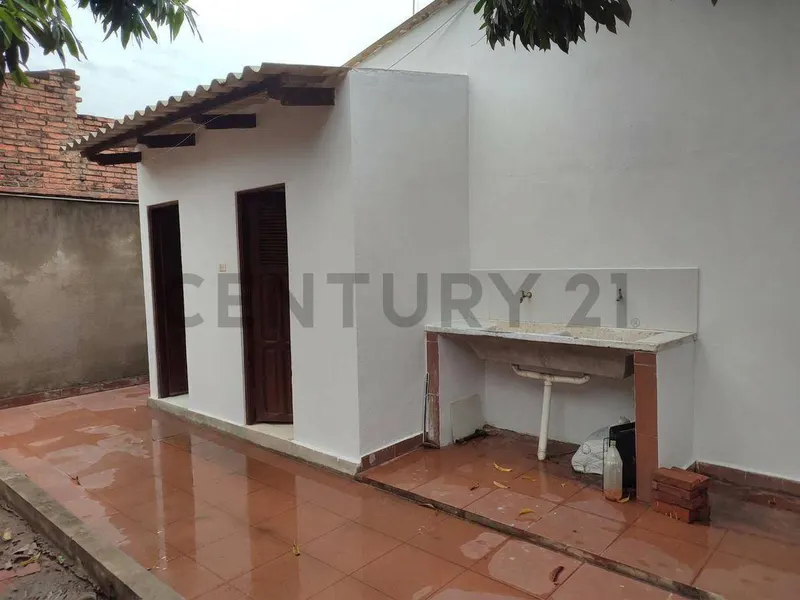 Foto 8 de Casa en Anticretico en Warnes Zona Barrio Pil al Frente de la Plazuela