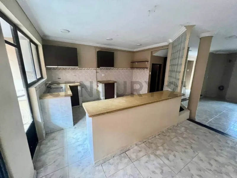 Foto 11 de Casa en Venta de 2 Plantas – Excelente Ubicación