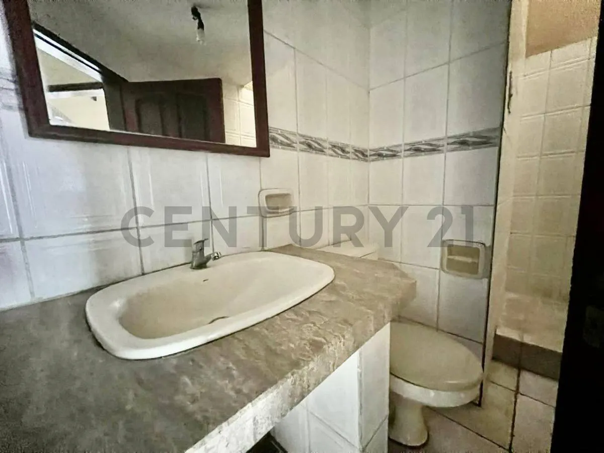 Foto 12 de Casa en Venta de 2 Plantas – Excelente Ubicación