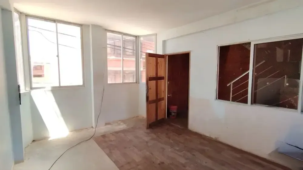 Foto 3 de Casita como terreno en venta Pampahasi calle 19 200m2
