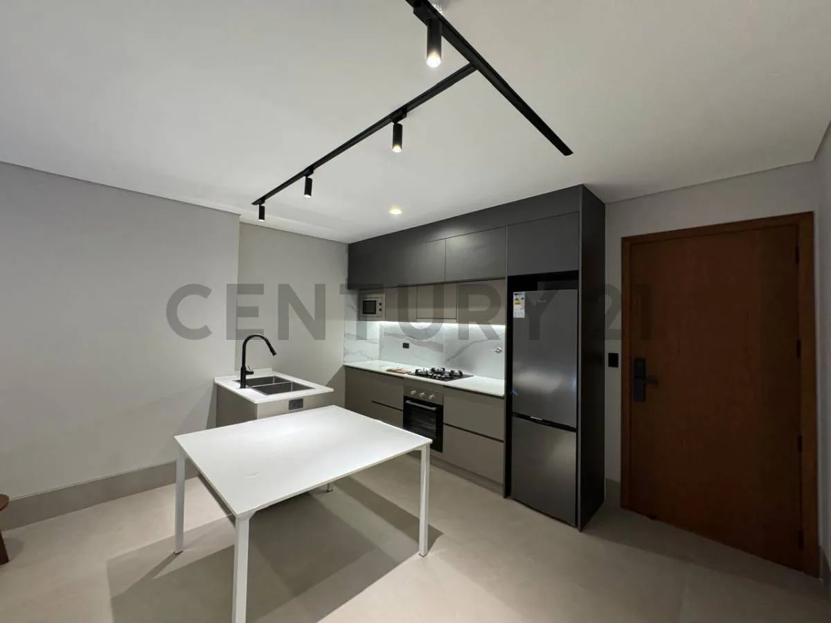 Foto 5 de Departamento de Lujo Amoblado en Alquiler