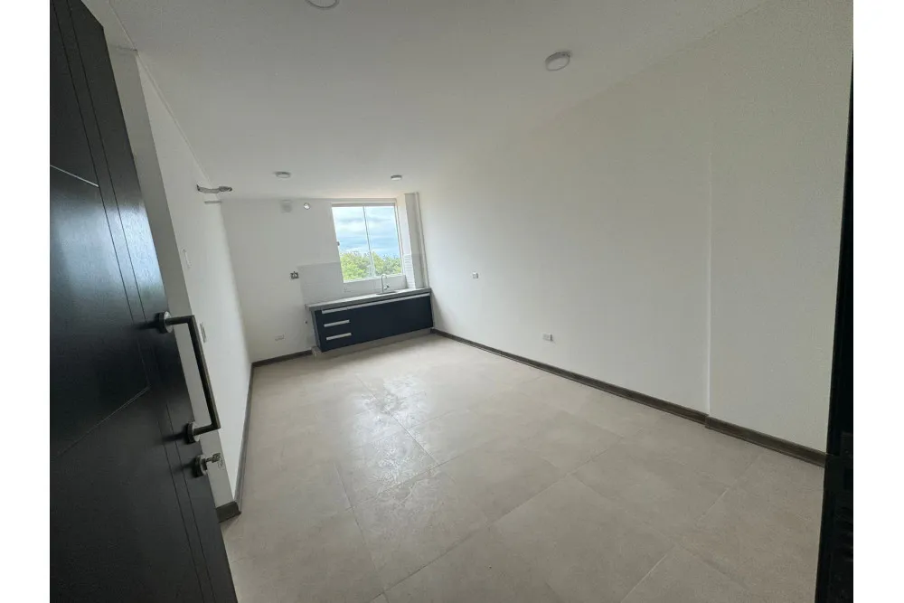 Foto 2 de Departamento 1D en Venta – Condominio Parque del Tacuaral