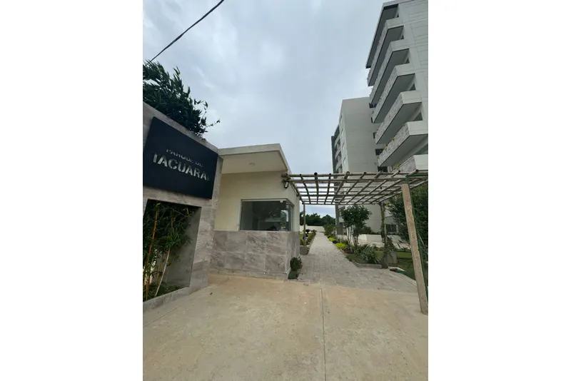 Foto 8 de Departamento 1D en Venta – Condominio Parque del Tacuaral