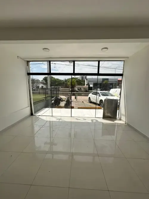 Foto 4 de Local Comercial en Alquiler | San Aurelio