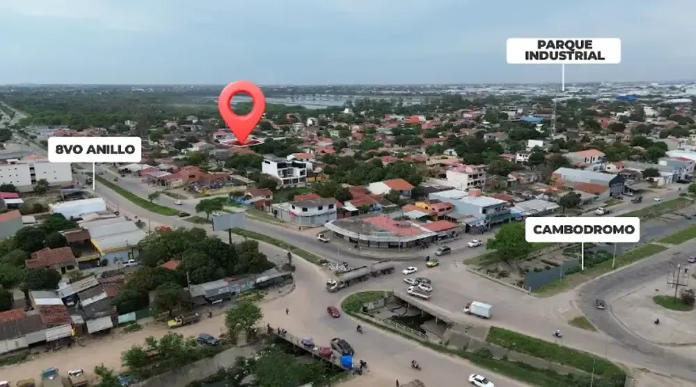 Foto 2 de 🏭 Propiedad Comercial en Venta | Zona Norte – Santa Cruz