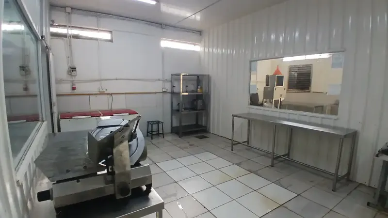 Foto 8 de 🏭 Propiedad Comercial en Venta | Zona Norte – Santa Cruz