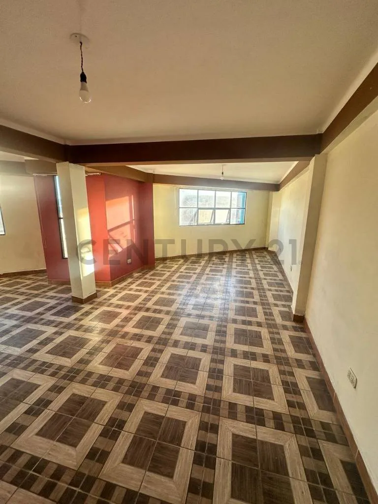 Foto 3 de Departamento en venta - 3 habitaciones cada una con baño privado | Zona UPDS