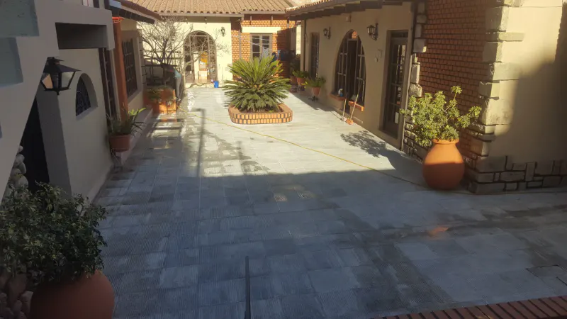 Foto 6 de Casa en Venta con Amplio Frente