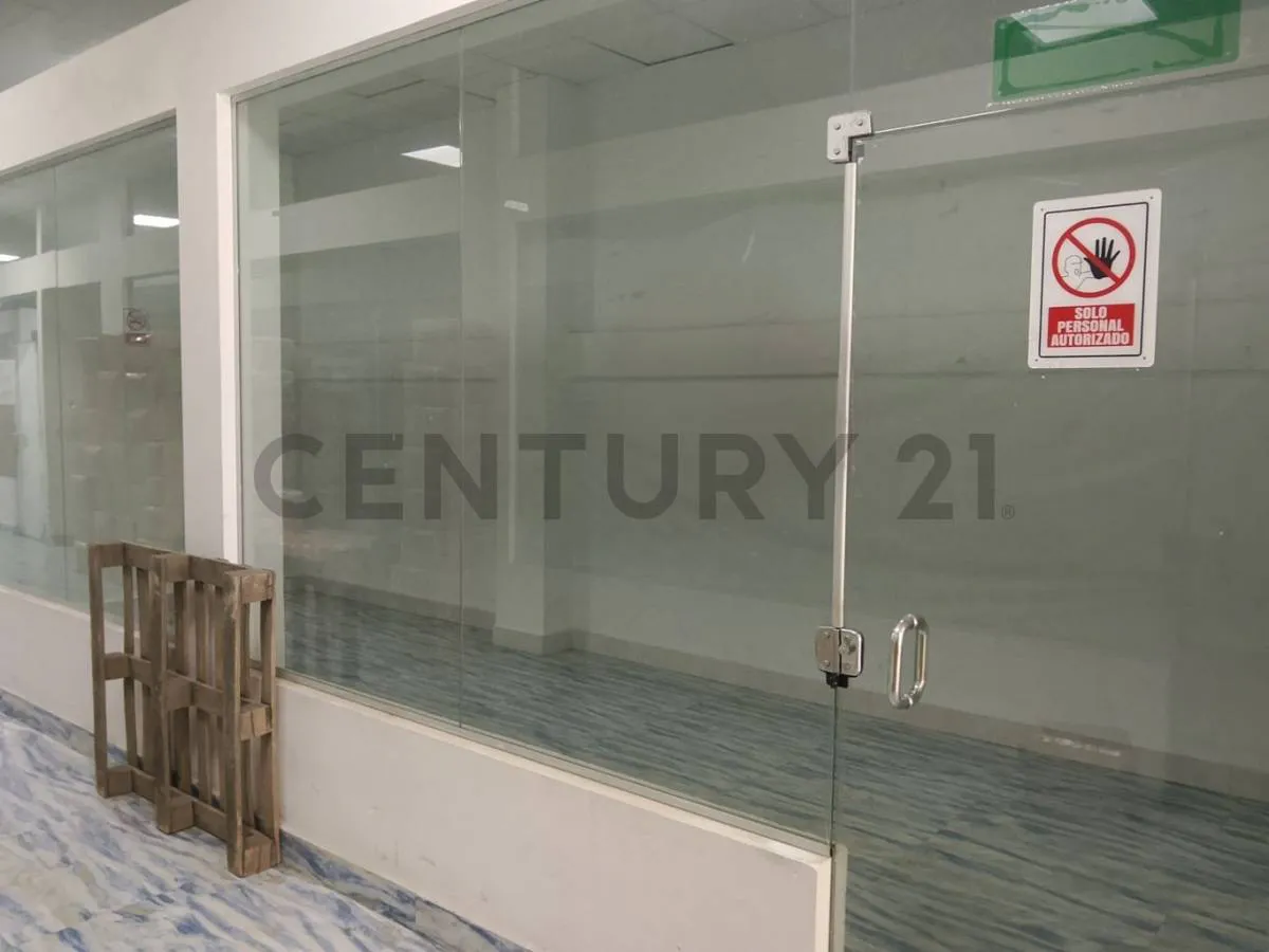 Foto 4 de Local Comercial en Alquiler
