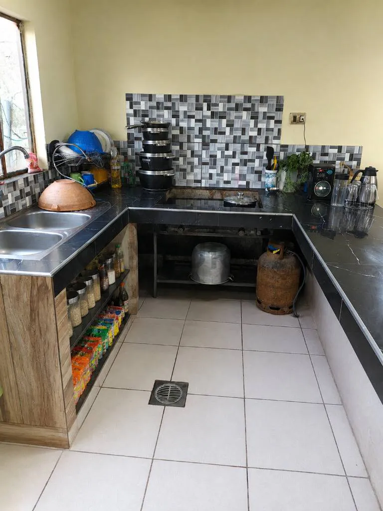 Foto 2 de Casa en venta de 200 m² Detrás del Hospital del Sur
