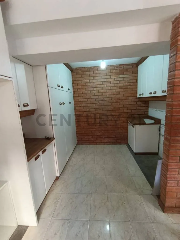 Foto 18 de Casa Comercial en Alquiler en Sopocachi | 490 M² | Bs 25.000