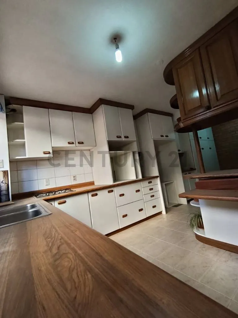 Foto 16 de Casa Comercial en Alquiler en Sopocachi | 490 M² | Bs 25.000